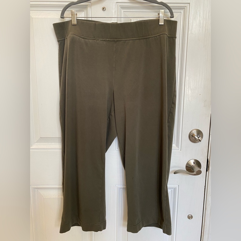Lands’ End Capris